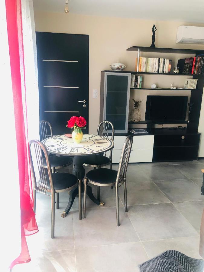 T2 Aile De Villa Et Spa-Jacuzzi Prive Et Illimite Et Plateau D'Acceuil Offert! Camps-la-Source Exteriör bild